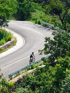 周末减压骑行，菜腿解锁1500m爬升