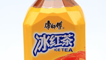 炎炎夏日，赶紧来上一瓶冰红茶清凉清凉吧！