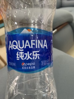 夏天多喝水