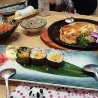 寿司是一种源自日本的传统美食