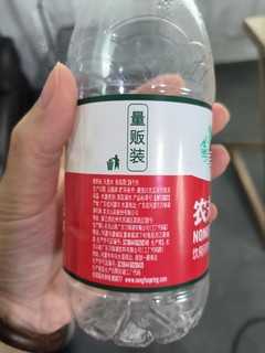 不得不说解渴还得纯净水