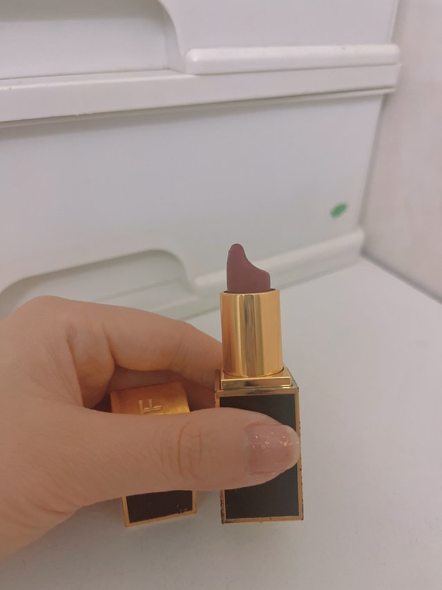 TF💄，谁和我一样口红用成这个样子！！！