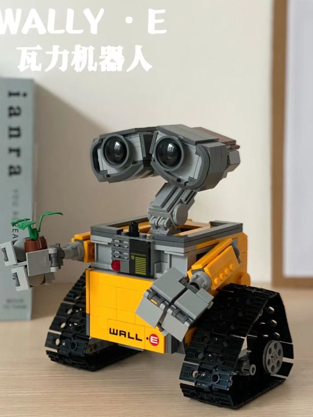 这款瓦力机器人也太可爱了吧!