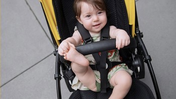 奶爸的必备神器！Bugaboo Bee6婴儿推车，让你和宝宝一起畅享出行乐趣！