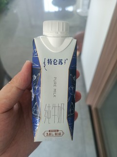 给娃最好的特仑苏牛奶