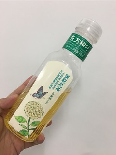 东方树叶茉莉花茶的茶汤真漂亮