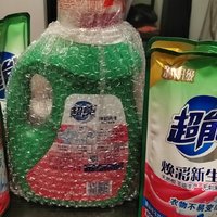 超能洗衣液，让你的衣服焕然一新！