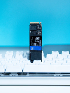 尝鲜西部数据的新品PCIe4.0 SSD固态硬盘