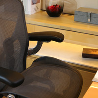赫曼米勒Aeron——针对久坐办公的人体工学椅