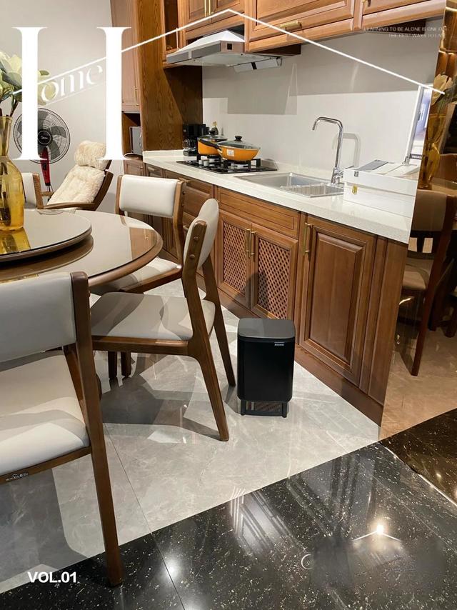 每个细节都在展现审美的卫生桶