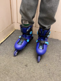 迪卡侬轮滑鞋儿童初学者男童女童小溜冰鞋旱