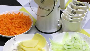 切片切丝或研磨，拆洗方便超简单，晶厨多功能滚筒式切菜体验