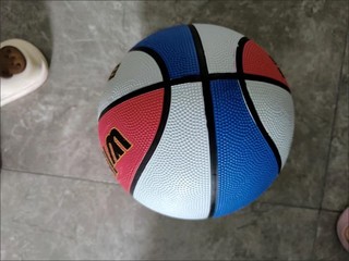 奶爸带娃 打篮球