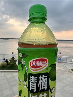 最好喝的青梅绿茶，遇见夏日美好食光