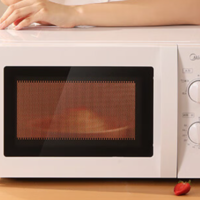 美食达人必备！这款微波炉让你的家常菜烹饪更加简单快捷！