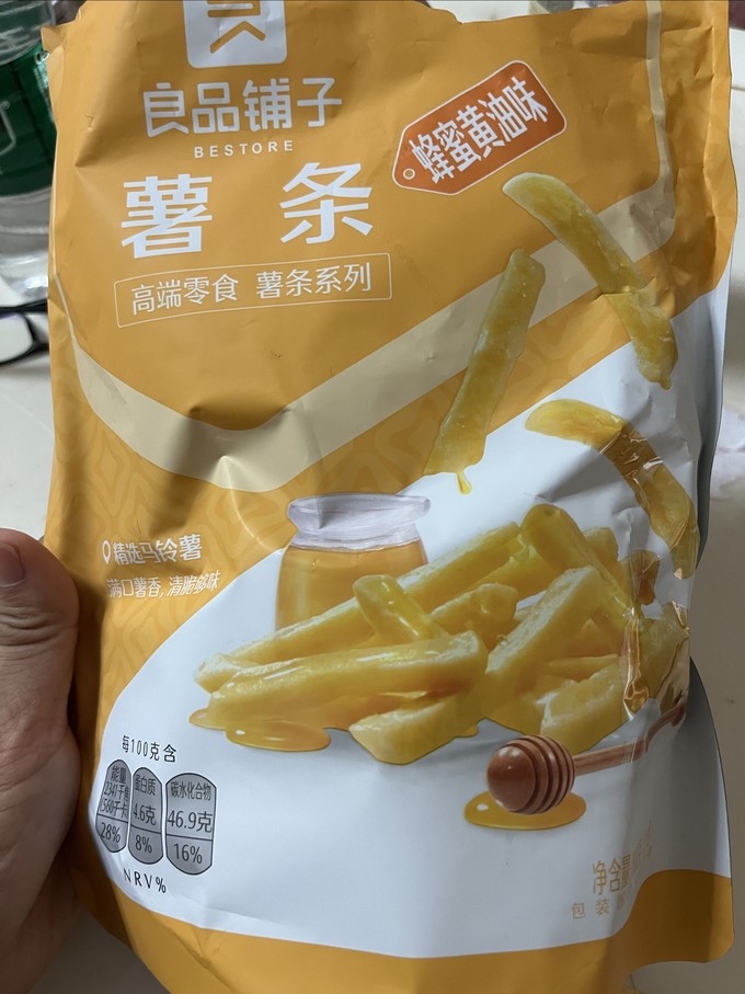 良品铺子膨化食品