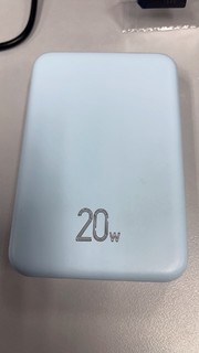 iPhone12Pro 换电池还是充电宝？