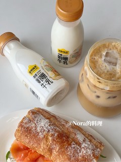 10分钟快手早餐☕烟熏三文鱼乳酪三明治‼️