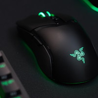 小手玩家不将就，轻量化旗舰新选择RAZER COBRA PRO雷蛇眼镜蛇专业版