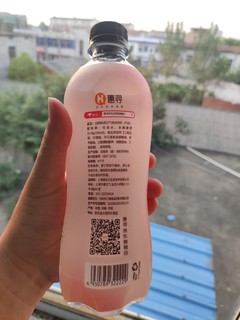 惠寻苏打水，酸甜可口，让你回味无穷！