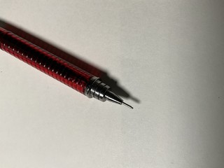 轻巧好用的自动铅笔：百乐H-325