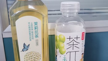 都是农夫山泉茶饮料，喜欢茶π还是东方树叶