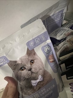 【爆款猫粮】珍宝猫粮让猫咪爱上吃饭！