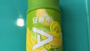 安慕希哈密瓜奶昔风味酸奶：喝一口就爱上它的美味!