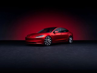 新一代特斯拉model 3全新外观设计与内饰