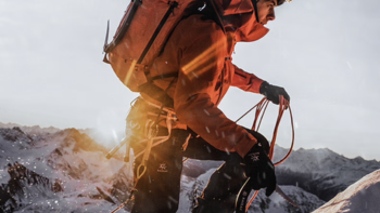 健身运动 篇十一：户外登山，登山服应该怎么选，一定不要失温的一些提示。