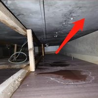 智漏家庭防水渗漏诊断 篇六十八：查漏日报：楼上阳台防水失效，雨水打到地面漏下来。