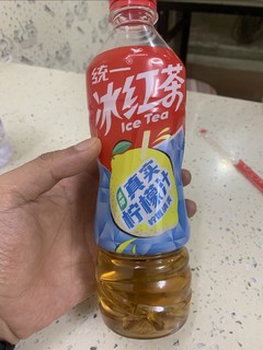 你们喝茅台瑞幸，我喝冰红茶就够了、