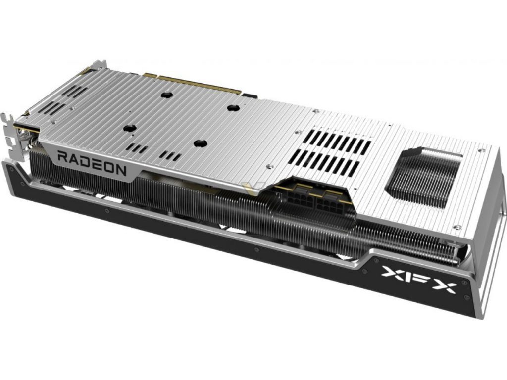 讯景XFX 发布 RX 7800 XT/ RX 7700 XT 三款非公版显卡，部分采用均热板