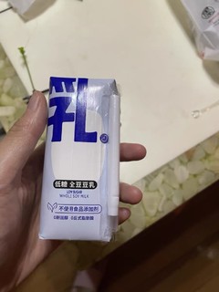 颂优乳低糖代餐轻食植物蛋白豆乳早餐豆奶