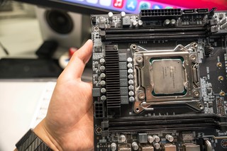 X99主板只要80！虽然有所阉割，但也能用！