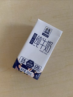 挖到一款宝藏新疆纯牛奶，3.6g比4.2g的还浓