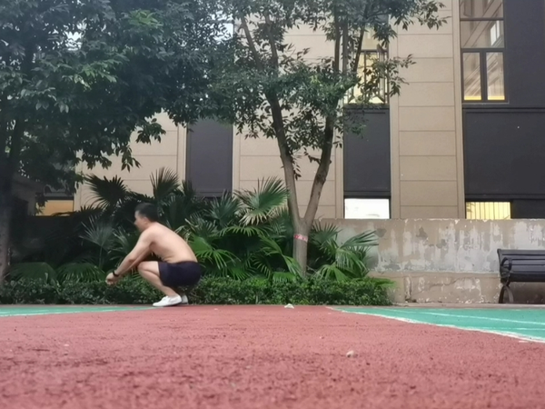 我的流汗打卡计划之蛙跳，鸭子步的好兄弟