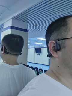 健身房的大佬是不是都要戴耳机？