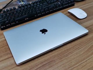 MacBook Pro A2289现在日常使用也蛮流畅的