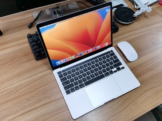 MacBook Pro A2289现在日常使用也蛮流畅的