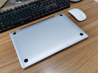 MacBook Pro A2289现在日常使用也蛮流畅的