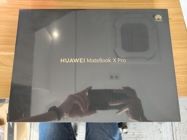 简单开箱华为Matebook X Pro 2023微绒典藏