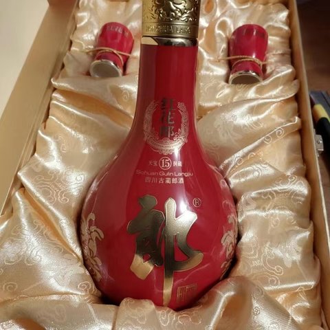 郎酒 红花郎15 酱香型白酒 53度500ml*1瓶 礼盒装【中秋送礼】郎酒 红花郎15 酱香型白酒