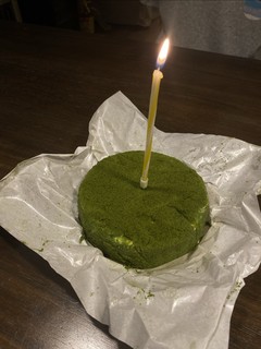 全家刚阳完，四年一次的生日，叫个山姆蛋糕吧