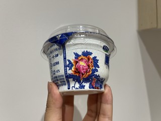 中秋自制饭后甜品：牛油果拌老酸奶