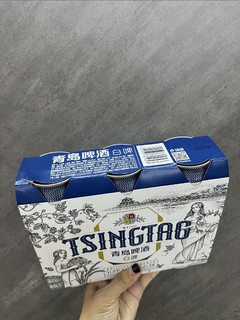 青岛啤酒白啤11度，全麦酿造