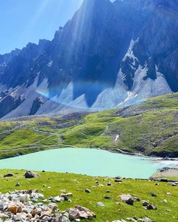 国庆出游，看完山川，看湖泊。