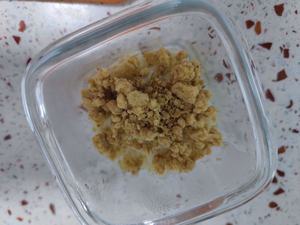 十个月就可以安排这款猪肉松了，宝宝吃起来非常香！