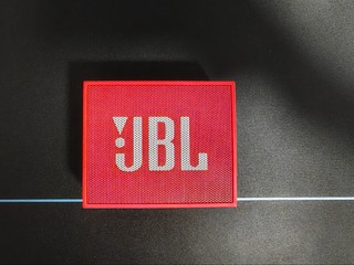 压箱底的JBL GO