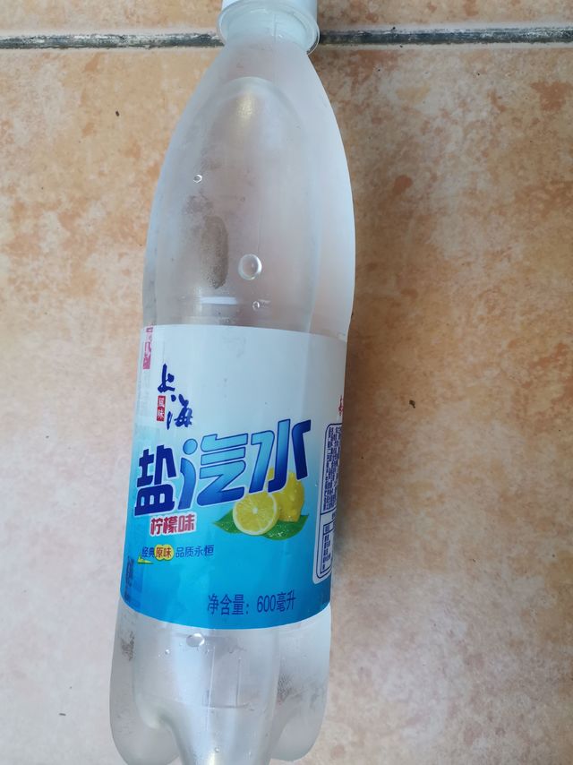 一毛钱的汽水，感觉还行